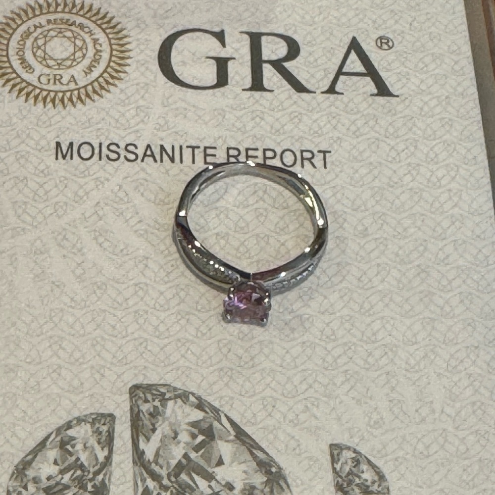 Moissanite Round 1ct center Pink Ring Sz6 & 8 Sterling Sliver GRA certified - Picture 7 of 7